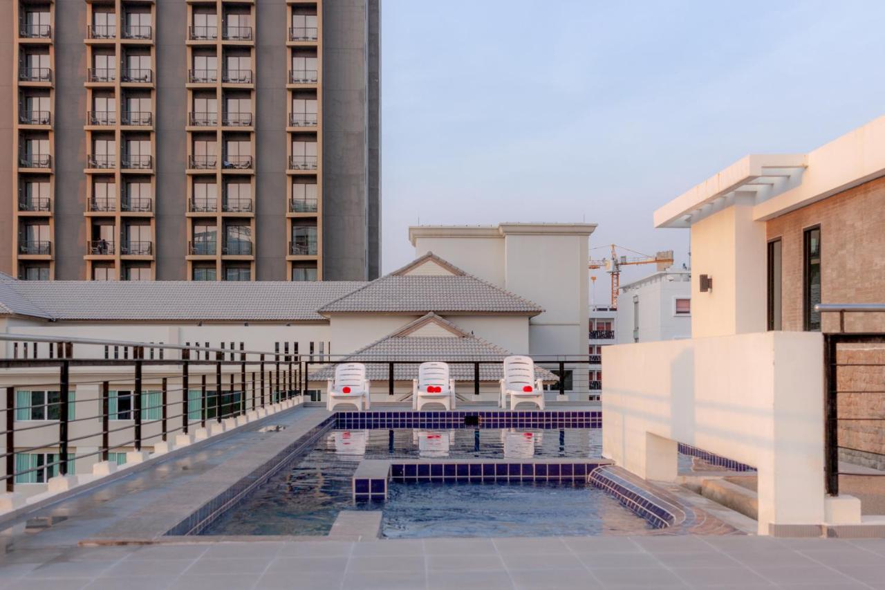 Citismart Luxury Apartments Pattaya Exterior foto