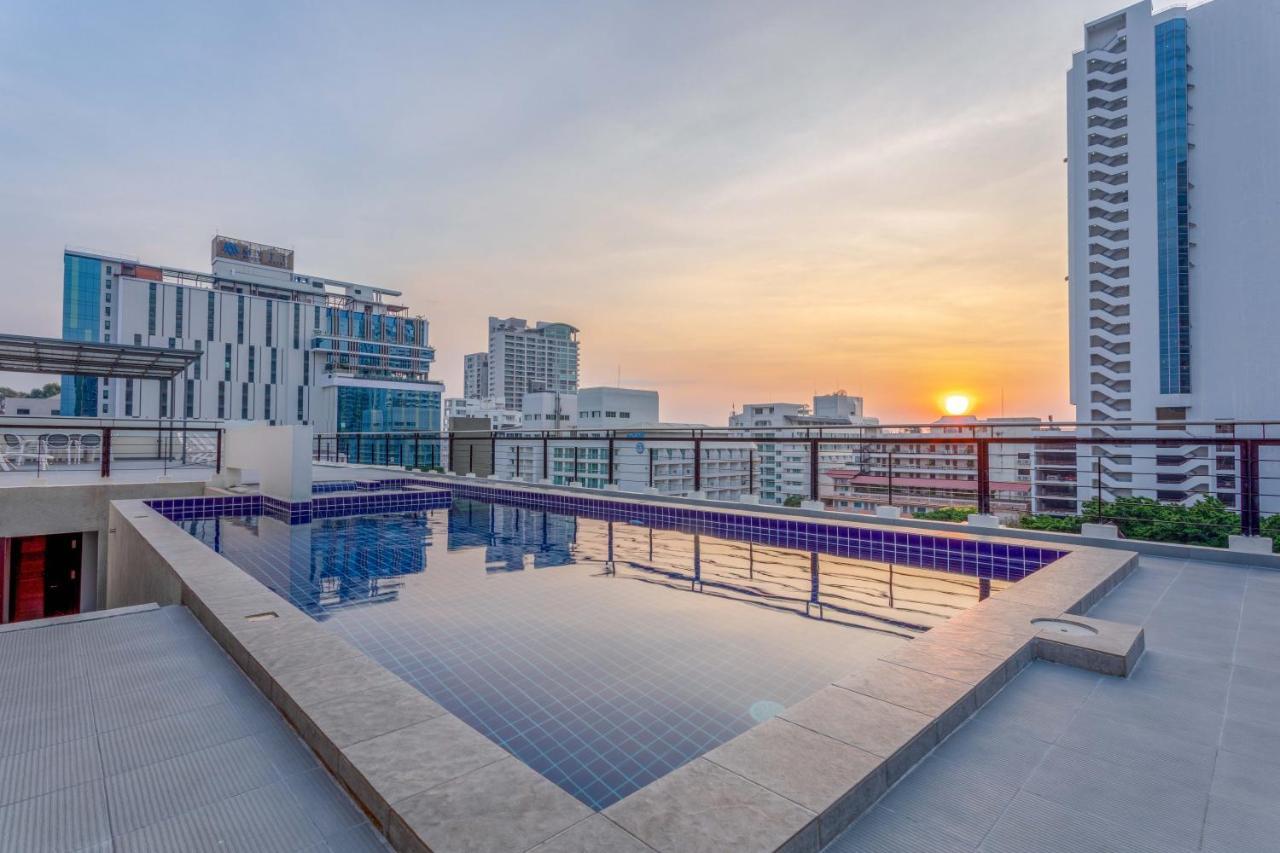 Citismart Luxury Apartments Pattaya Exterior foto